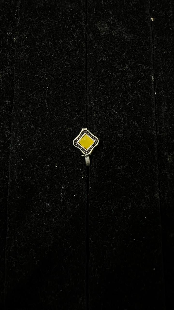 Oxidised Nose Pin