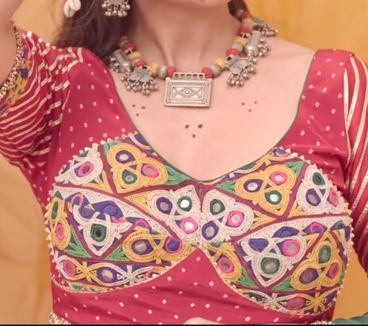 Urmi Daga Lehenga Set