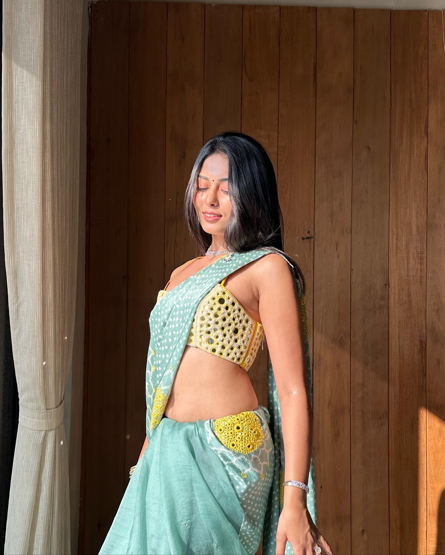 Vishva Sedani Saree