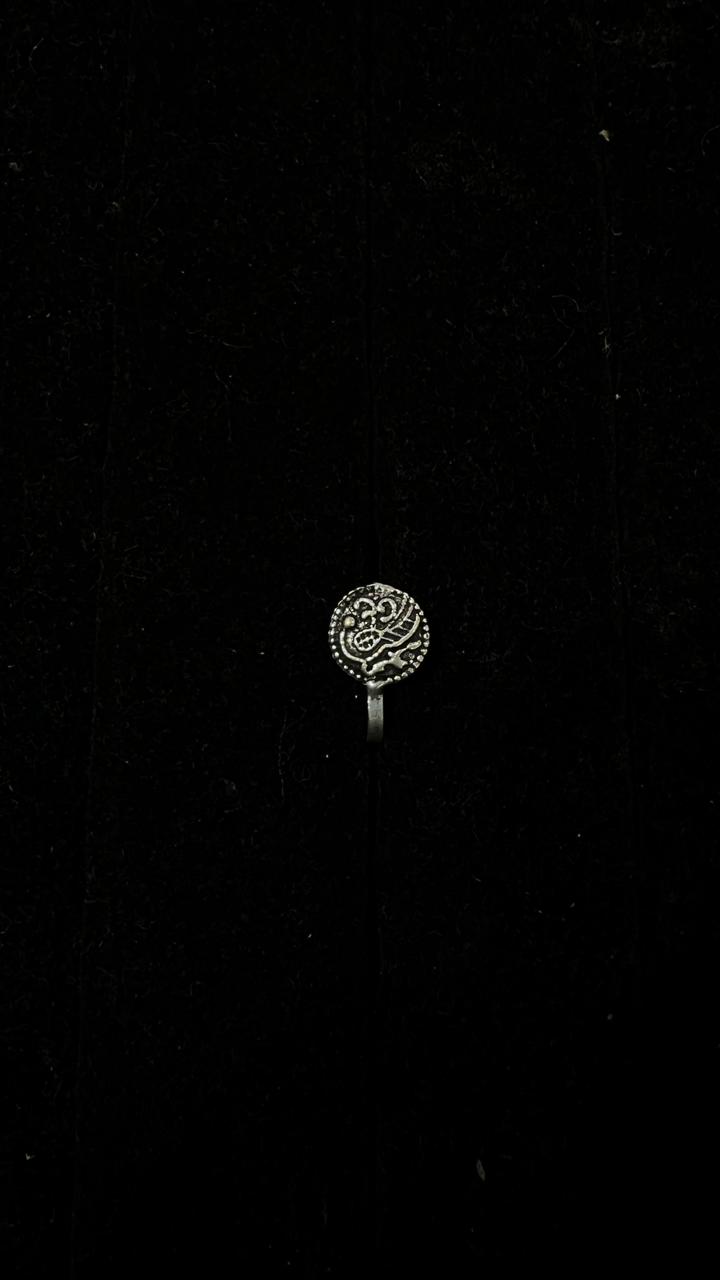 Oxidised Nose Pin