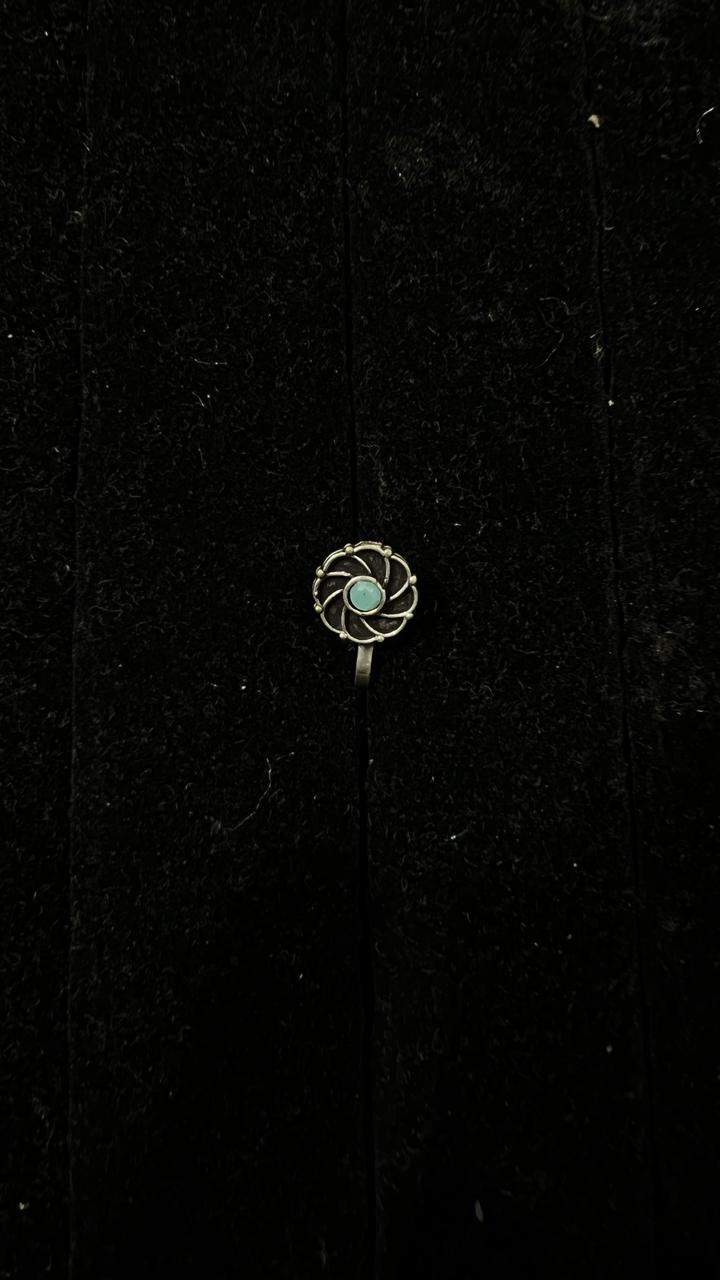Oxidised Nose Pin