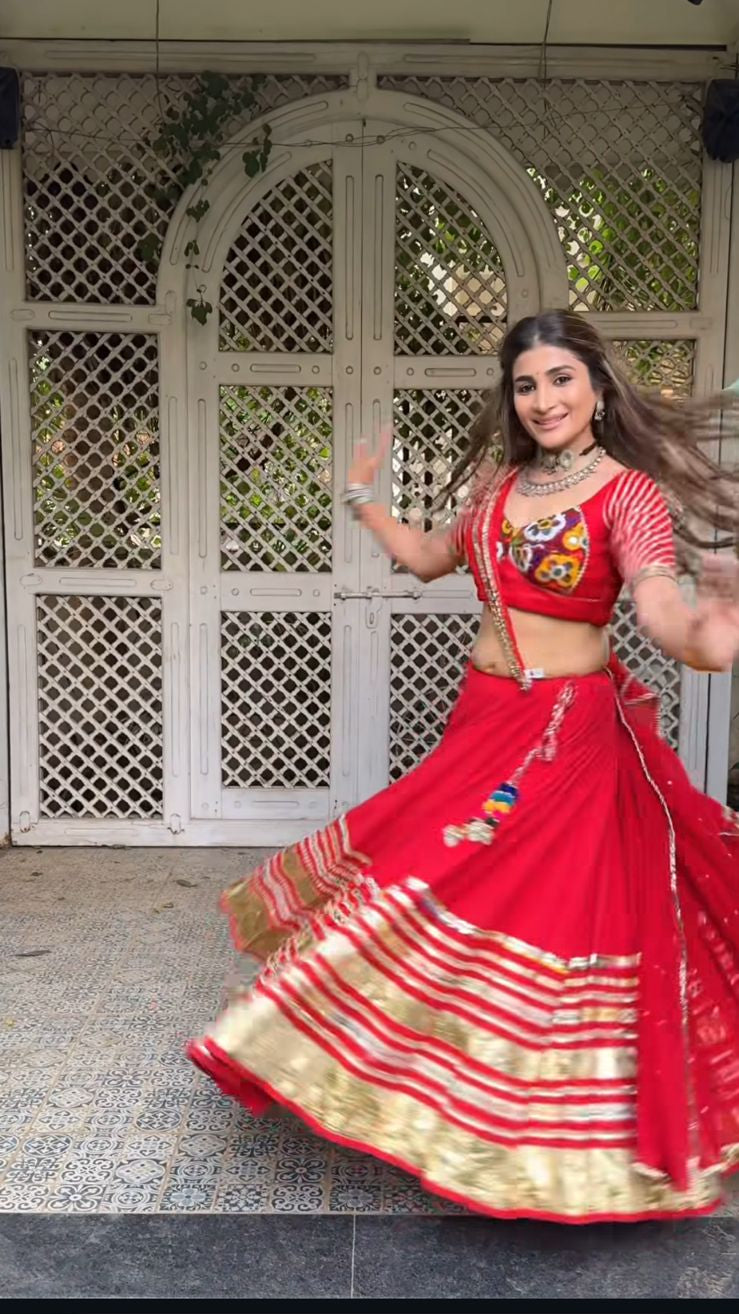 Virali Lehenga Set