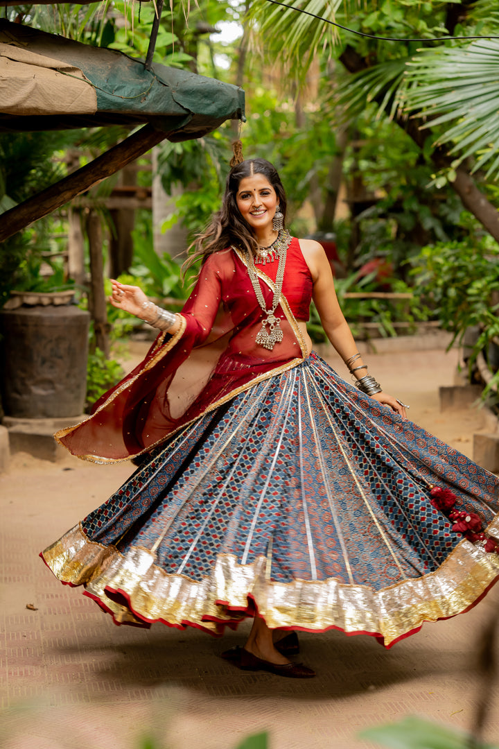 Modal Multikali Lehenga Set - Anjanase