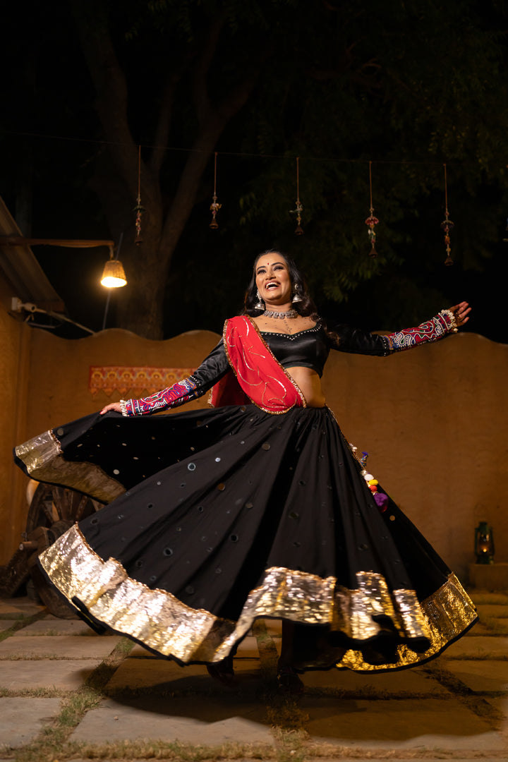 Black Mirror Lehenga Set - Anjanase