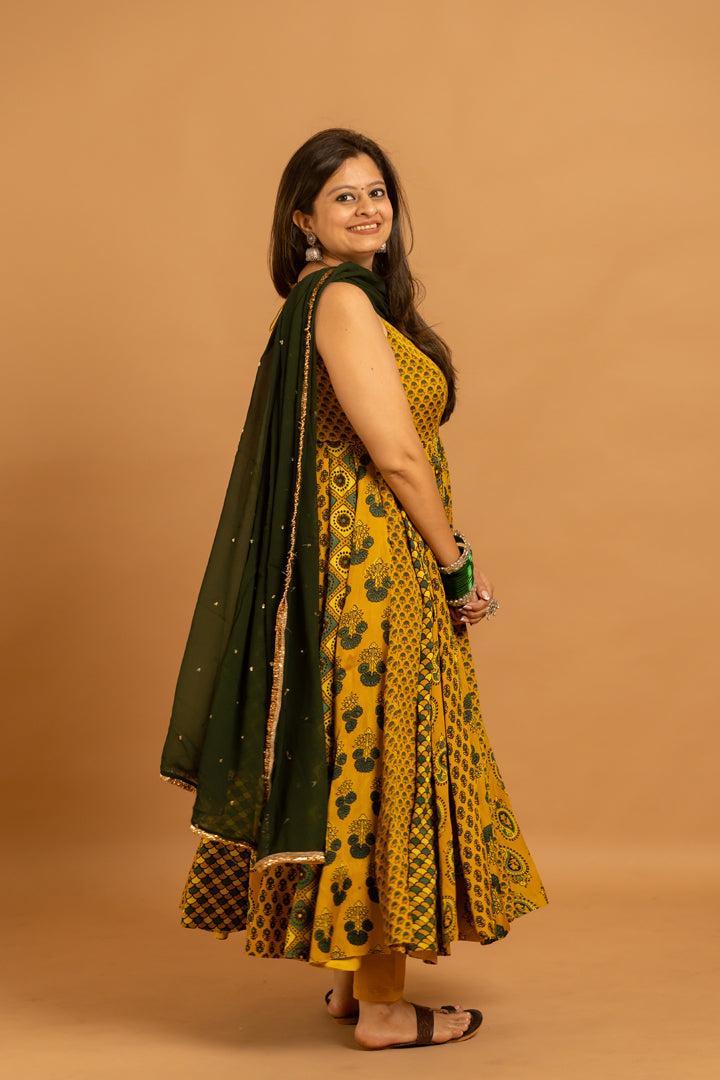 Ajrakh Anarkali set - Anjanase