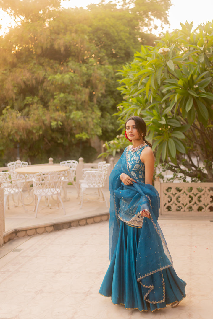 Ayra Sharara Set