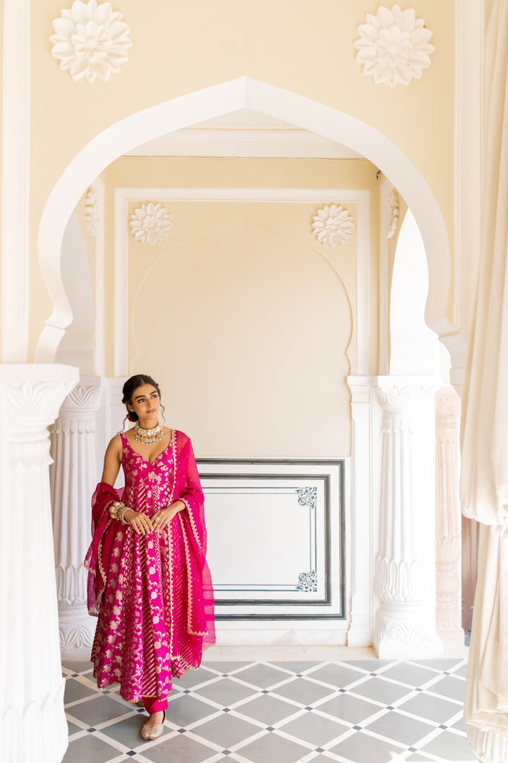 Mukta Anarkali set