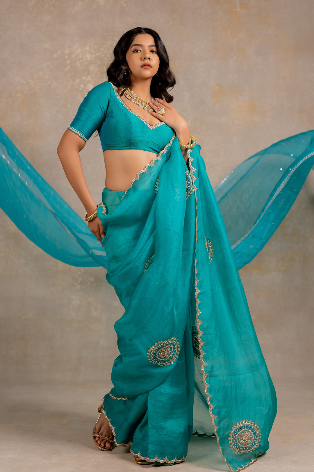 Sara Saree