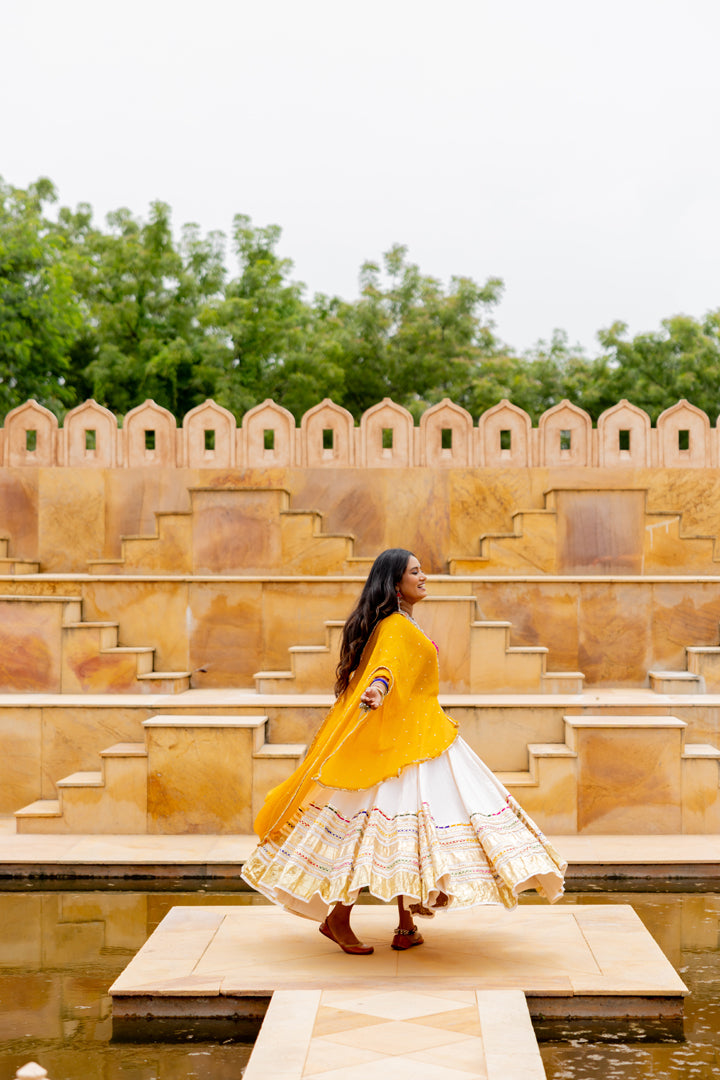 White Gradation Skirt