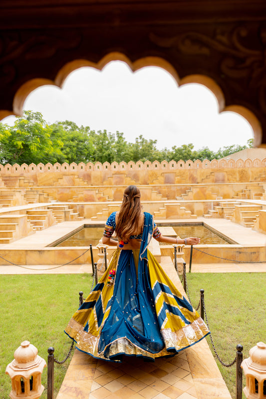 Blue Bandhani Blouse