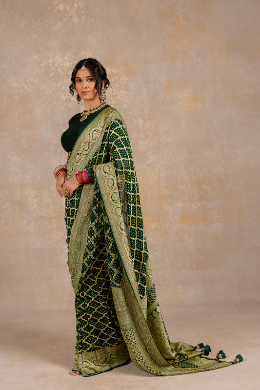 Janaki Saree