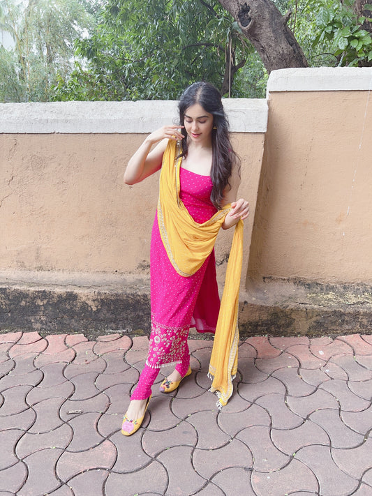 Adah Sharma Kurta Set