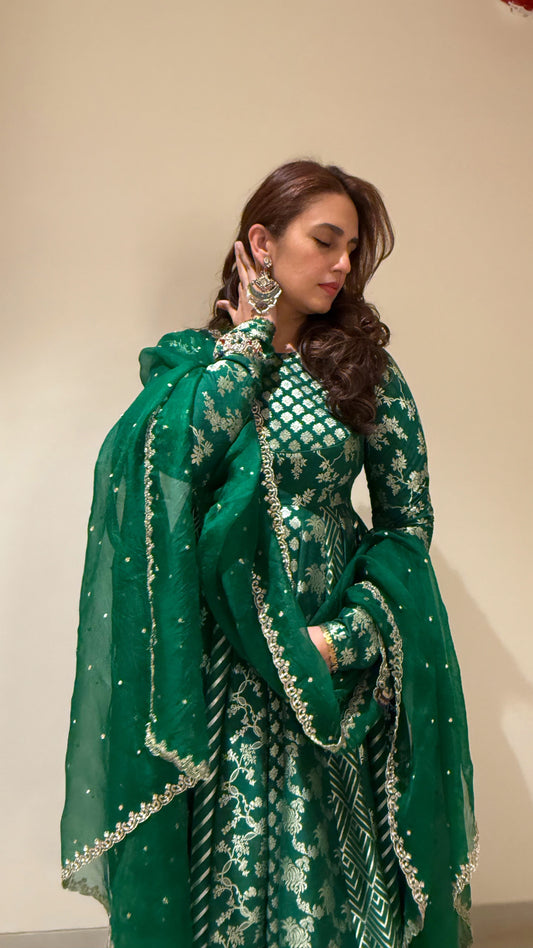 Huma Qureshi Anarkali Set