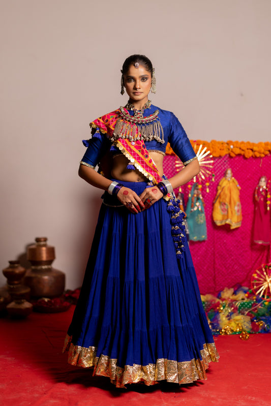 Jhamku Lehenga Set