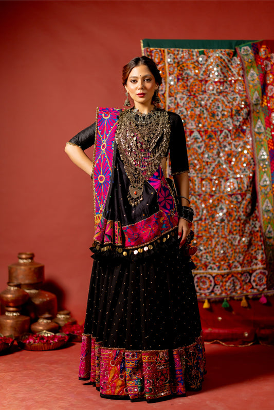 Rajwadi Lehenga Set