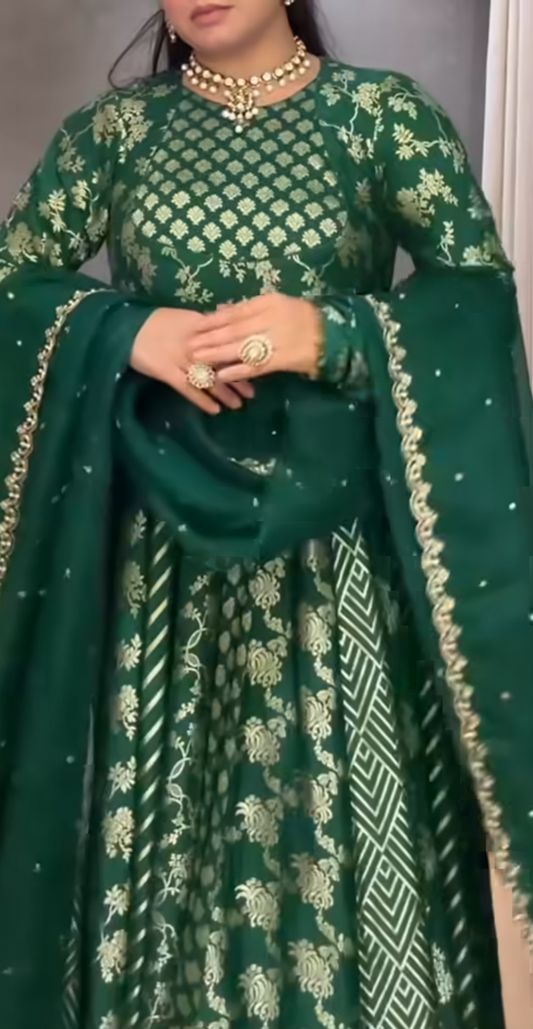 Gurleen Gambhir - Prakruti Anarkali Set