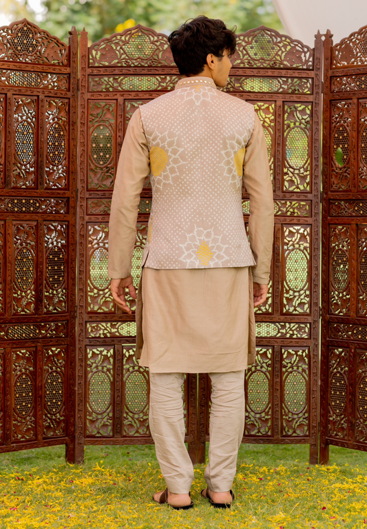 Hrishikesh Koti Kurta Set - Anjanase