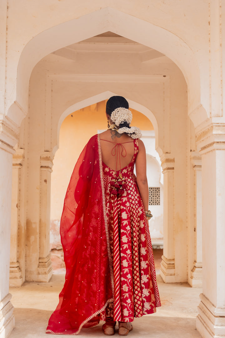 Prakruti Anarkali Set