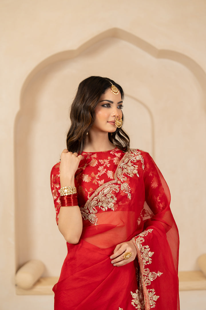 Pankhi Saree