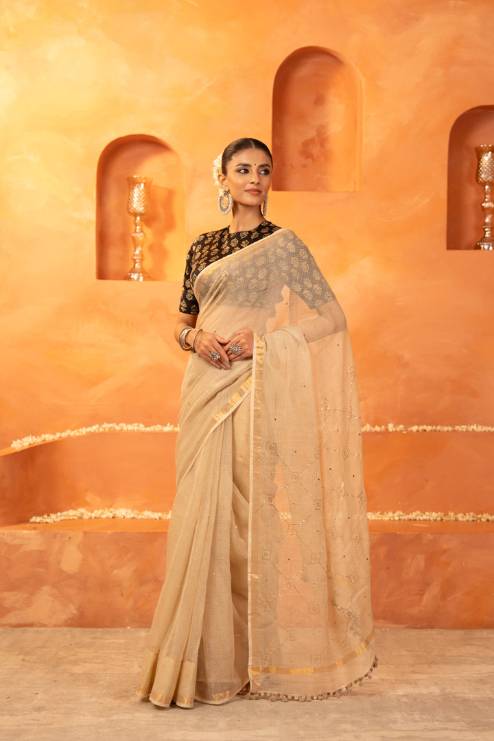 Sumukhi Saree