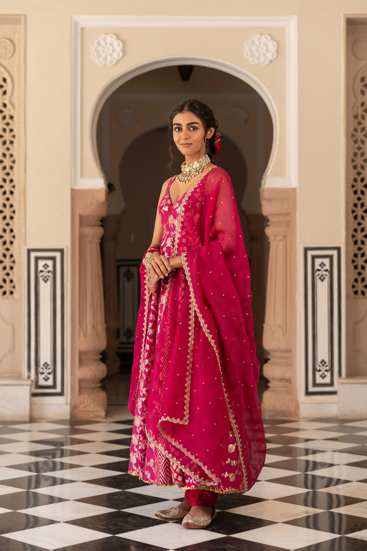 Mukta Anarkali set