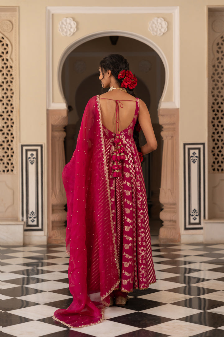 Mukta Anarkali set
