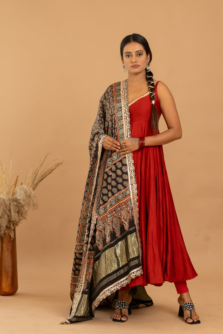 Maroon Anarkali Set - Anjanase