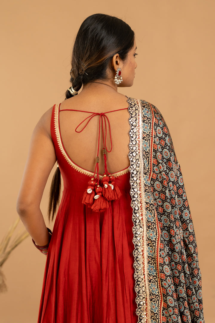 Maroon Anarkali Set - Anjanase