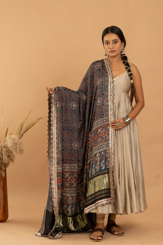 Beige Anarkali Set - Anjanase