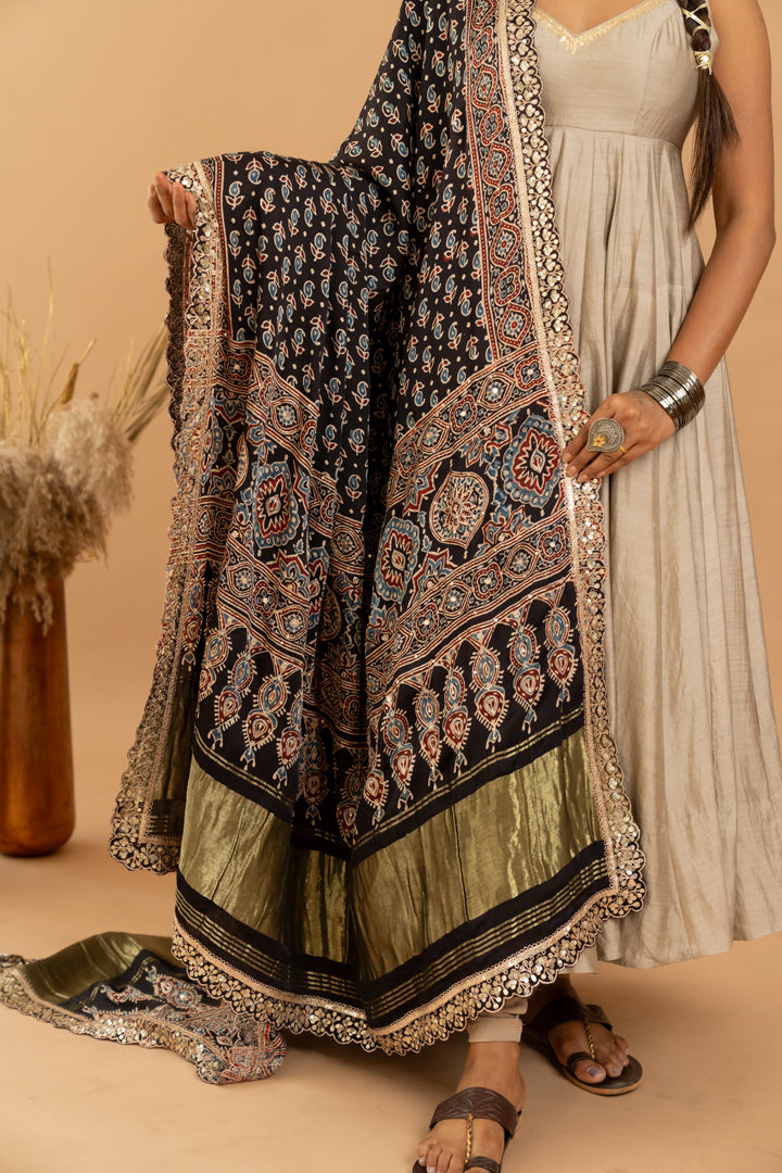 Beige Anarkali Set - Anjanase