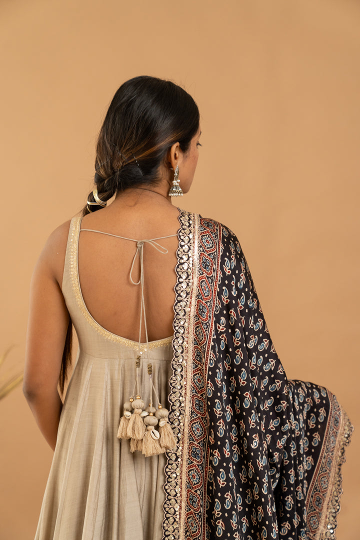 Beige Anarkali Set - Anjanase