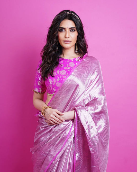 Karishma Tanna Saree