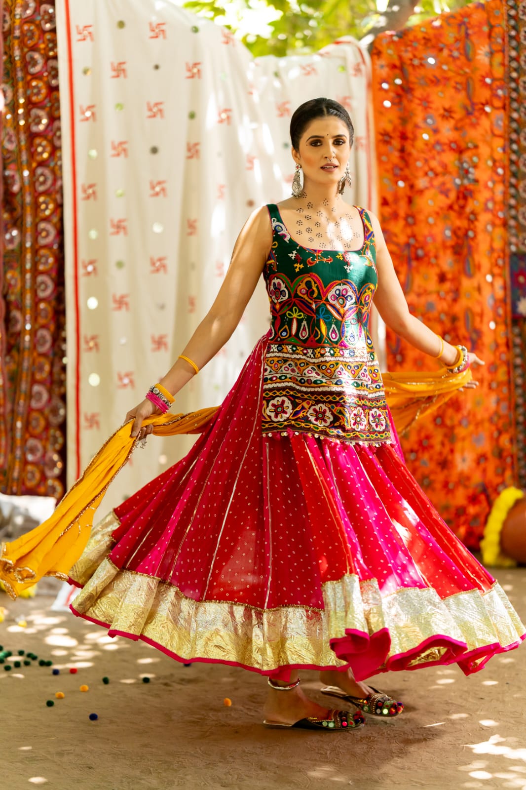 Komal Bandhani Skirt