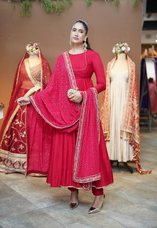 Alisha Pekha Anarkali Set