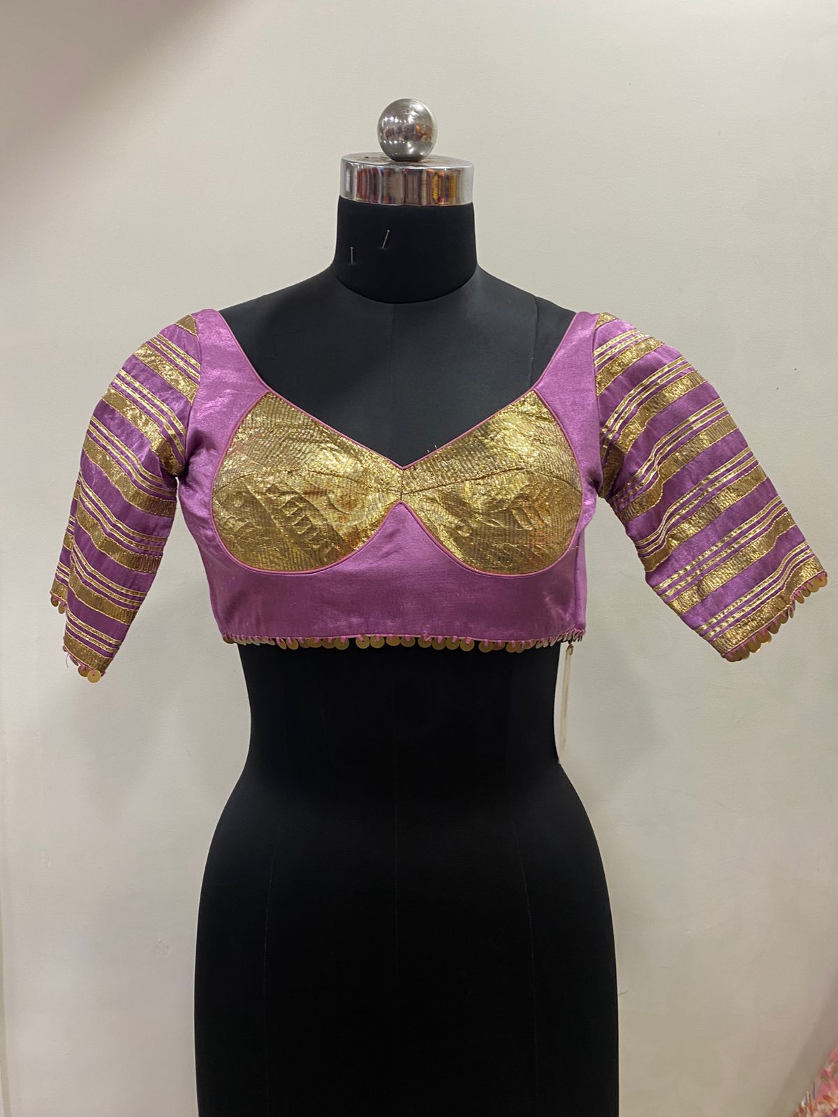 Katori Toi Lampi Bloouse