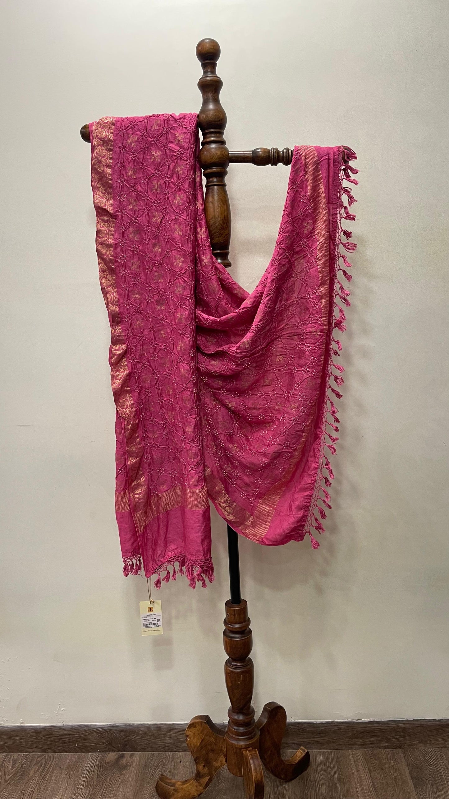 Munga Bandhani Dupatta - Anjanase