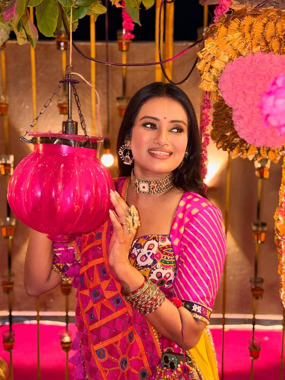 Aarti Lehenga Set - Anjanase