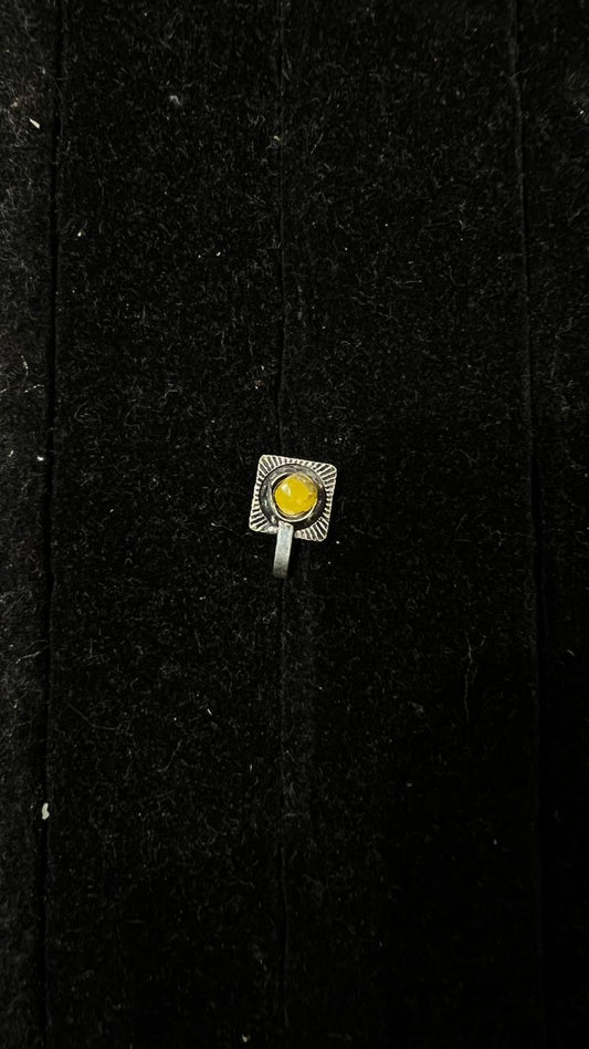 Oxidised Nose Pin