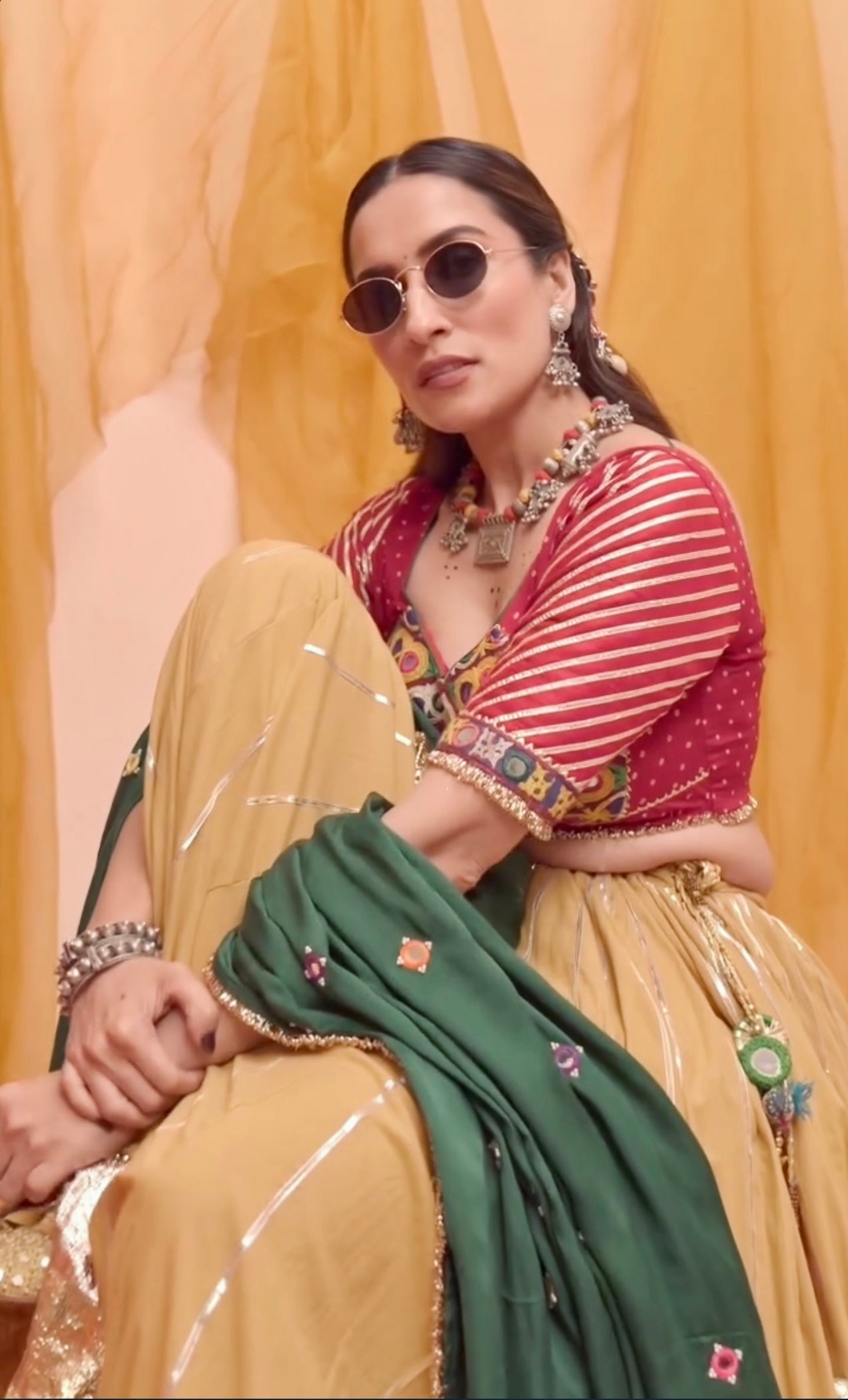 Urmi Daga Lehenga Set