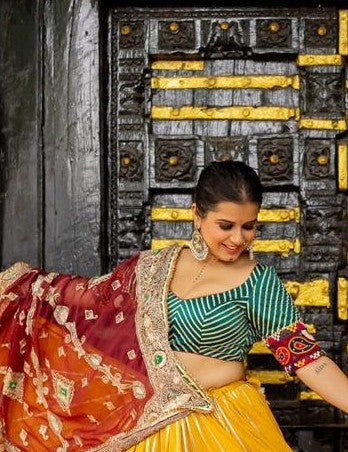 Green Toi Blouse - Anjanase