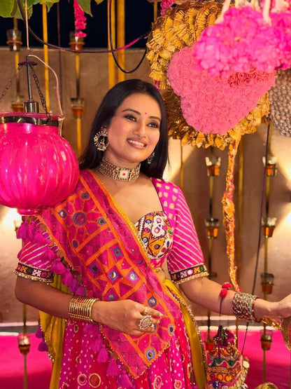 Aarti Lehenga Set - Anjanase