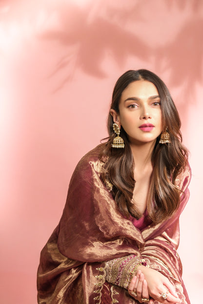 Aditi Rao Sharara Set