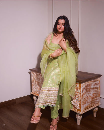 Radhika Bhardwaj Kurta Set