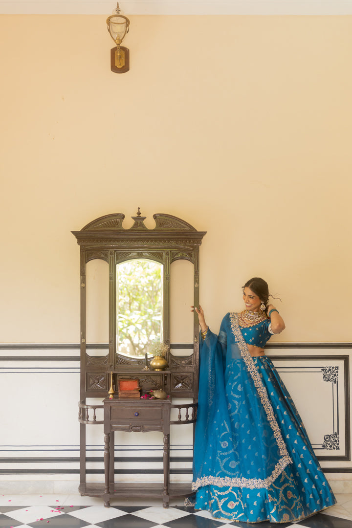 Maanya Lehenga Set
