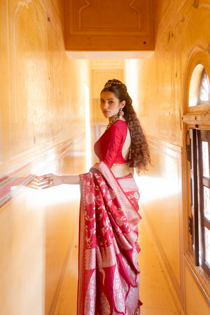 Akuti Saree