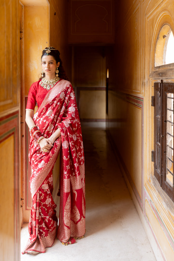 Akuti Saree