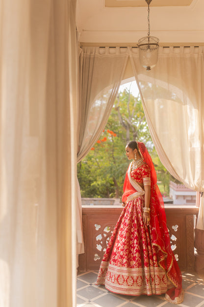 Dakshini Lehenga Set