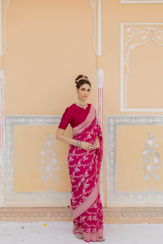 Gulabi Saree