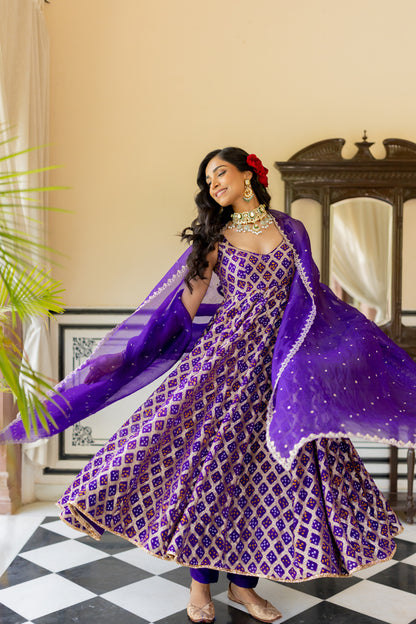Medha Anarkali Set