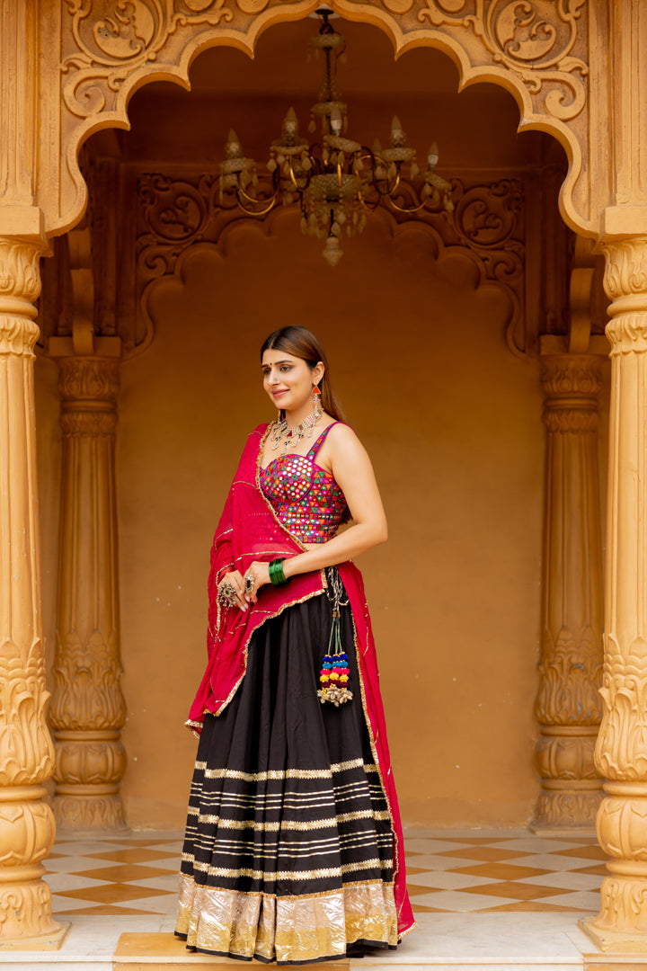 Black Gradation Skirt